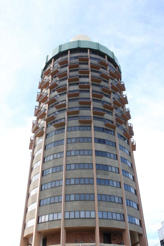 Holiday Inn Townsville QLD building exterior and RISSafety safety solutions project.