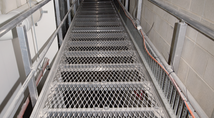 RISSafety fabricated walkway providing maintenance access at the University of South Australia.